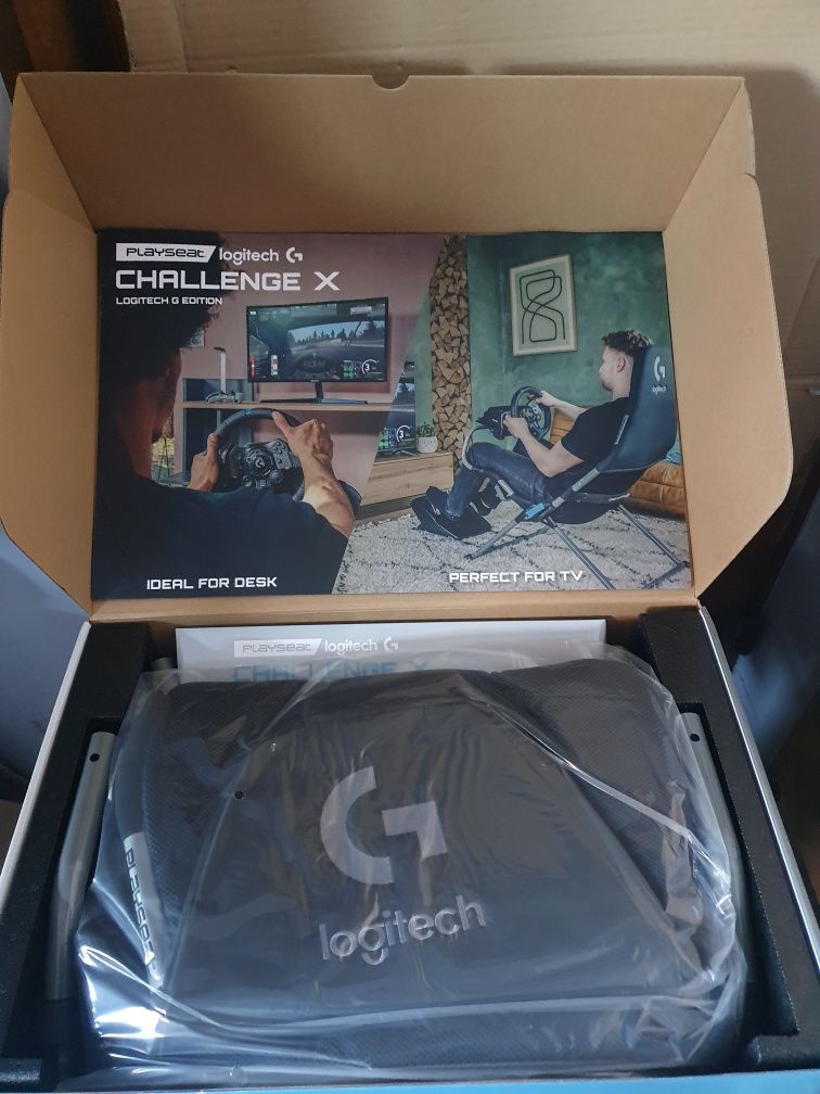 Fotel gamingowy Playseat Challenge X - Logitech G Edition