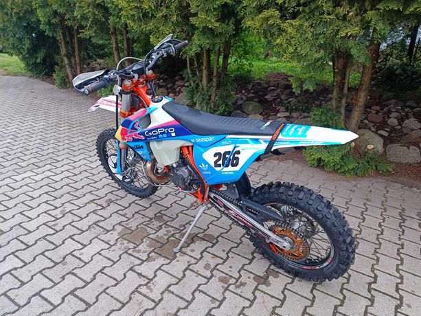 KTM 300 EXC TPI Sixdays DZIK