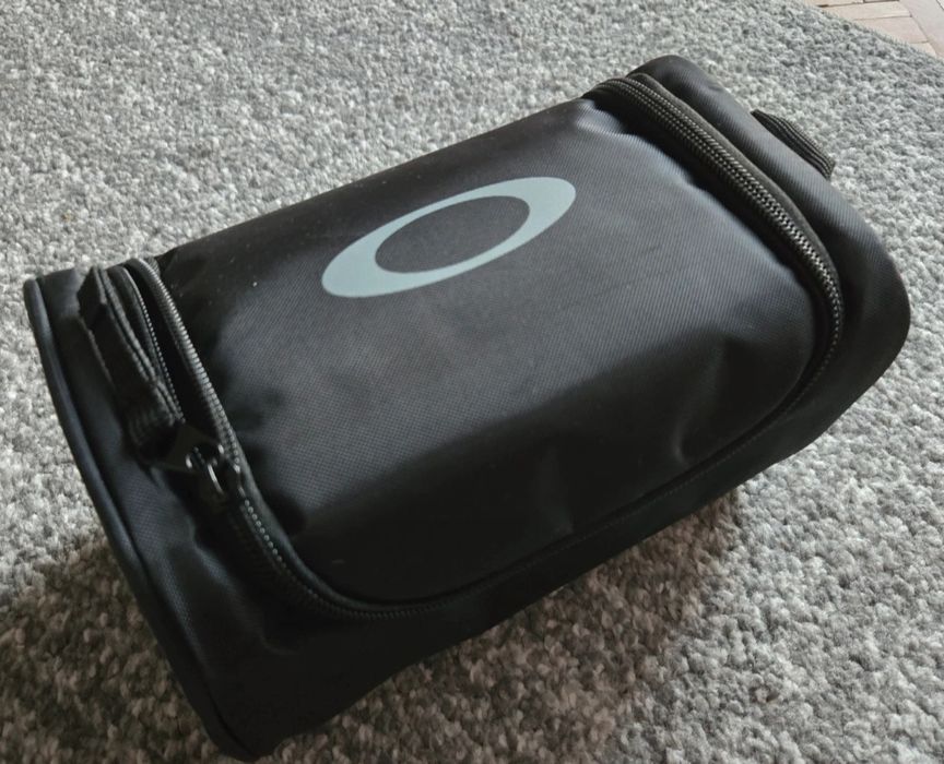 Oakley Line Miner L PRIZM Garnet – nowe gogle narciarskie komplet