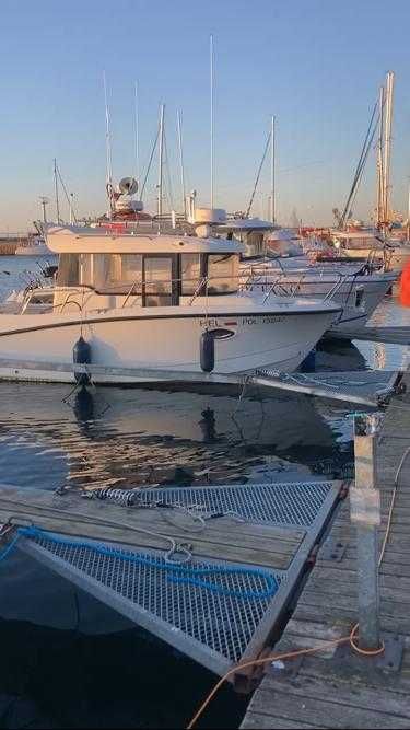 Quicksilver 755 pilothouse z silnikem Mercury Verado 200km
