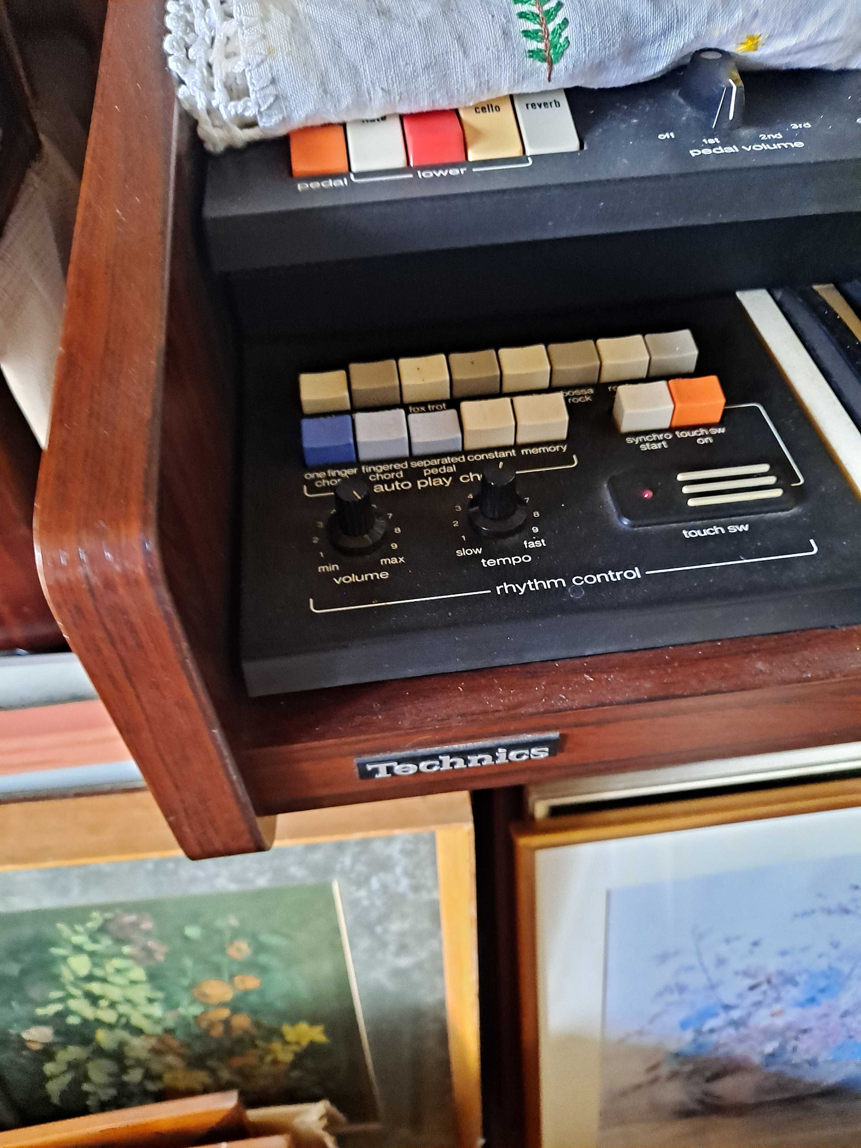 organy elekryczne Technics
