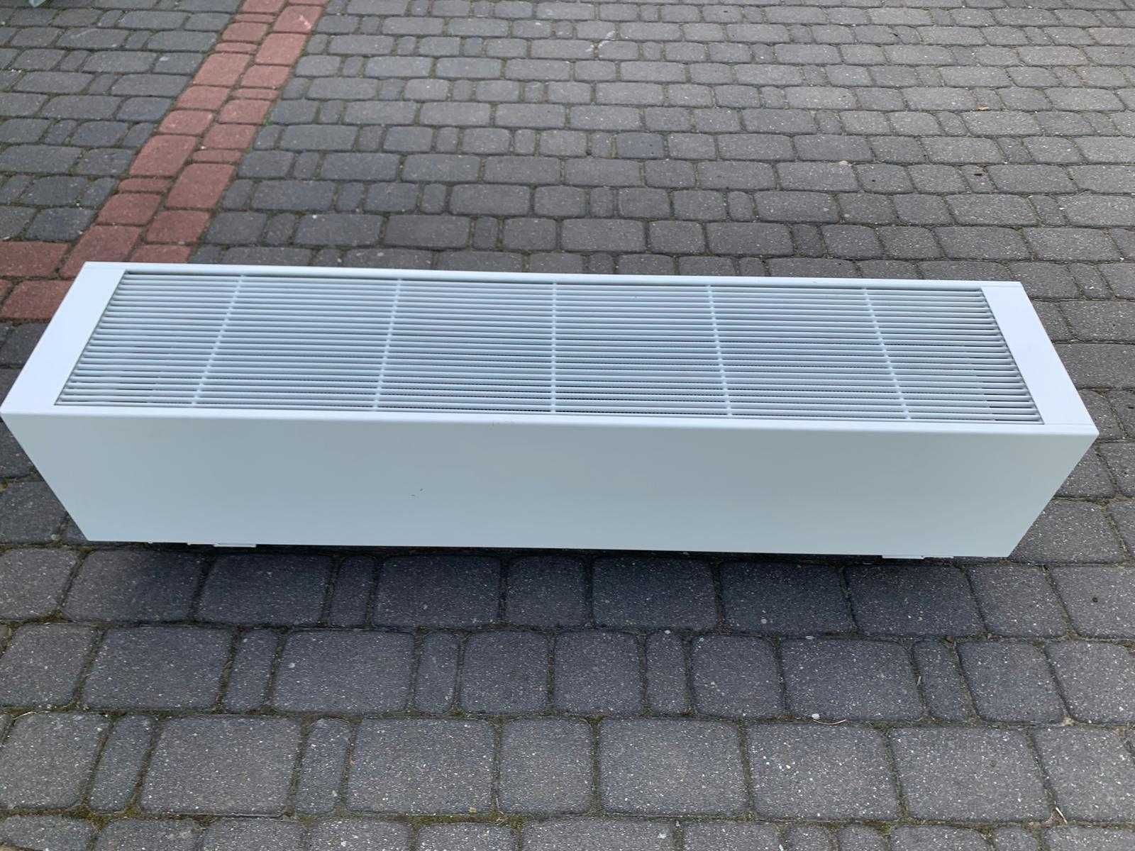 Grzejniki konwektorowe Kermi dł. 220 i 120cm z nowego lokalu