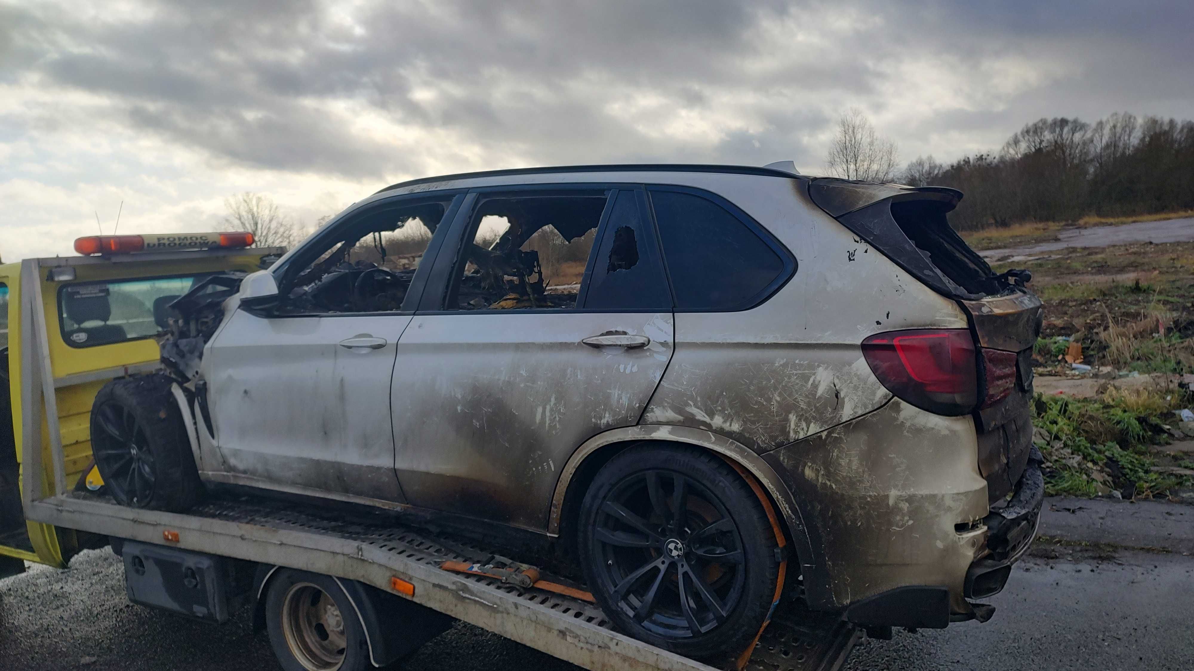 BMW X5 2,0 D uszkodzona