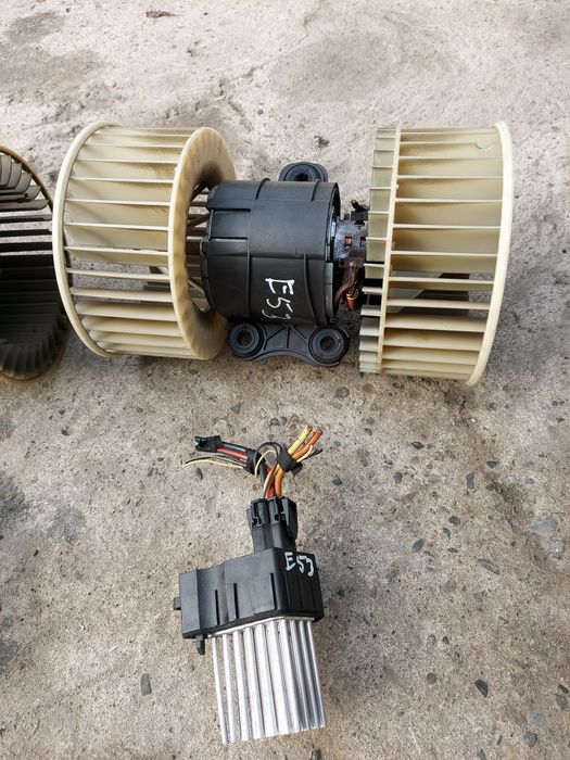 Моторчик пічки БМВ BMW Е38 Е39 Е46 Е53 Е60 Е61 Е65 Е66 Е83 Е87 Е90 Е91