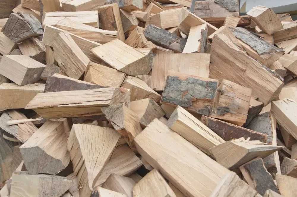 Sezonowane drewno kominkowe/opałowe, pocięte i połupane
