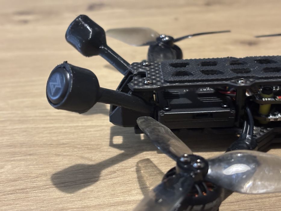 Zestaw Fpv dron z systemem cyfrowym + gogle Walksnail