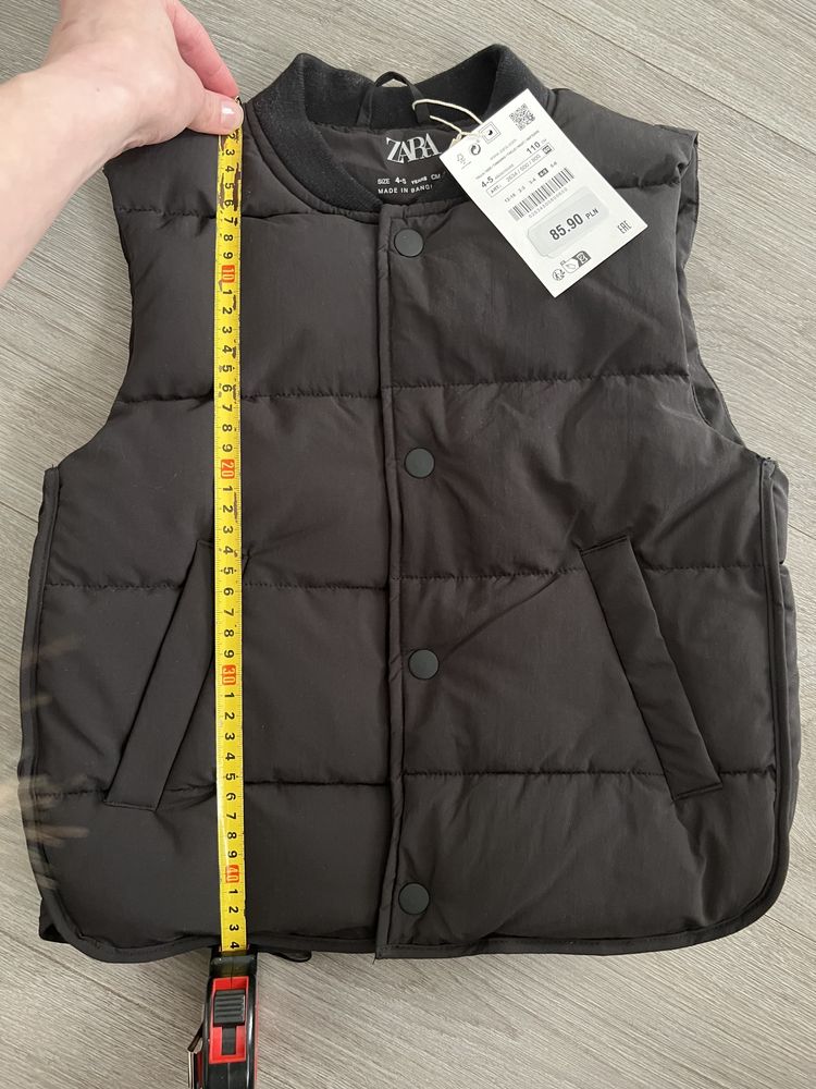 Жилетка детская Zara Новая