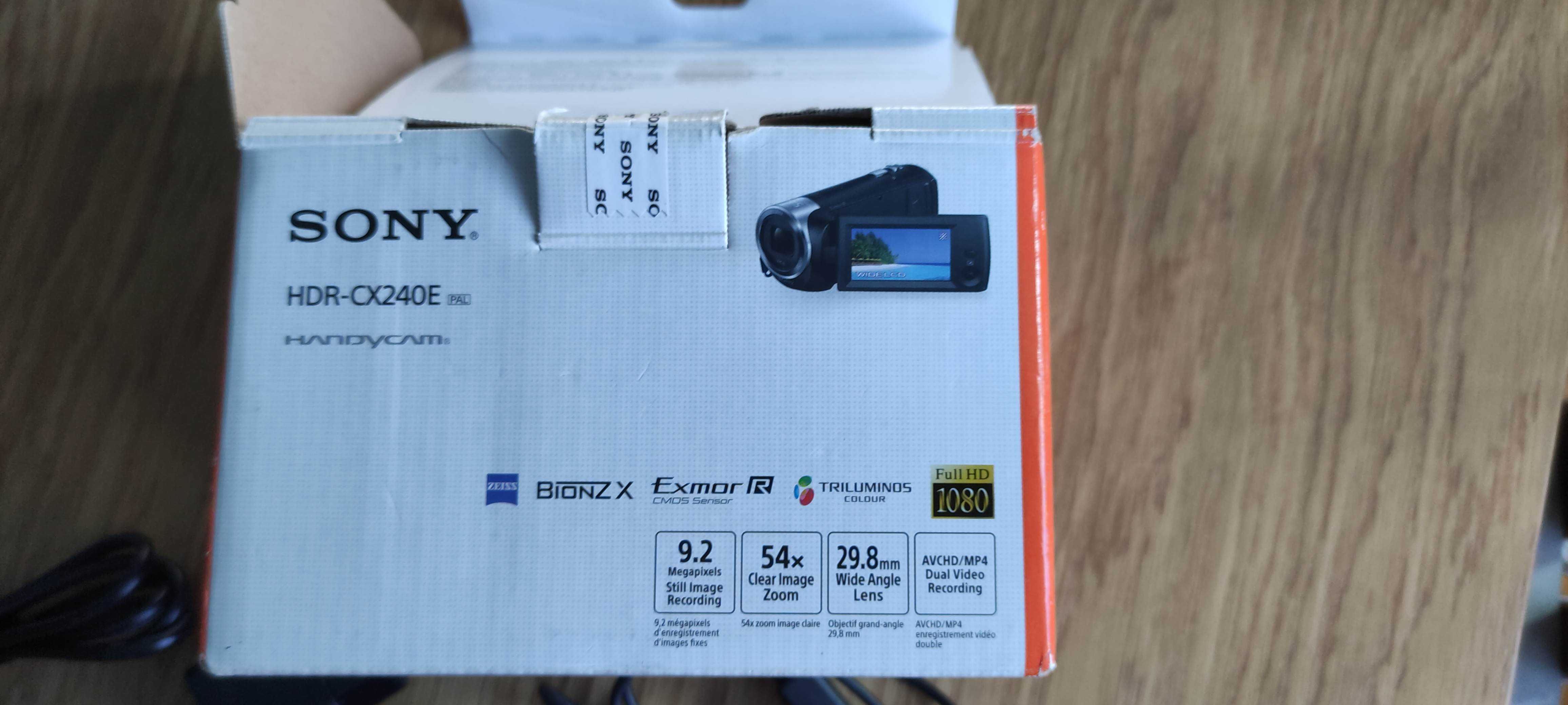 Kamera szerokokątna Sony HDR-CX240e+karta pamięci 32GB+dodatkowa bater