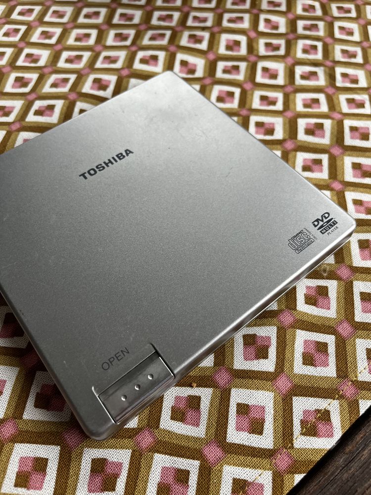 CD-RW/DVD ROM przenosne Toshiba