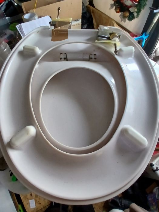 Tampa de sanita familiar com assento de criança assento