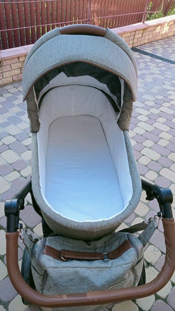 Коляска  Bebetto Luca 2 в 1
