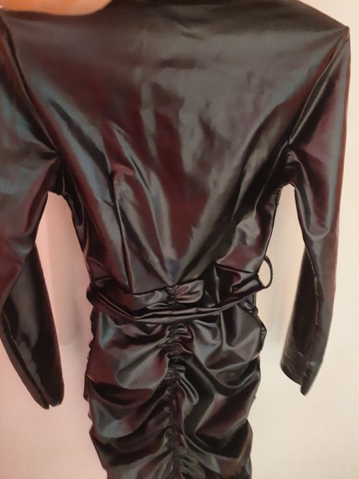 Mega świetna sukienka eko skórka roz.XS/S.