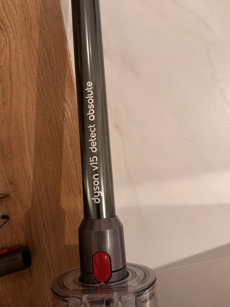 Dyson v15 delect absolute