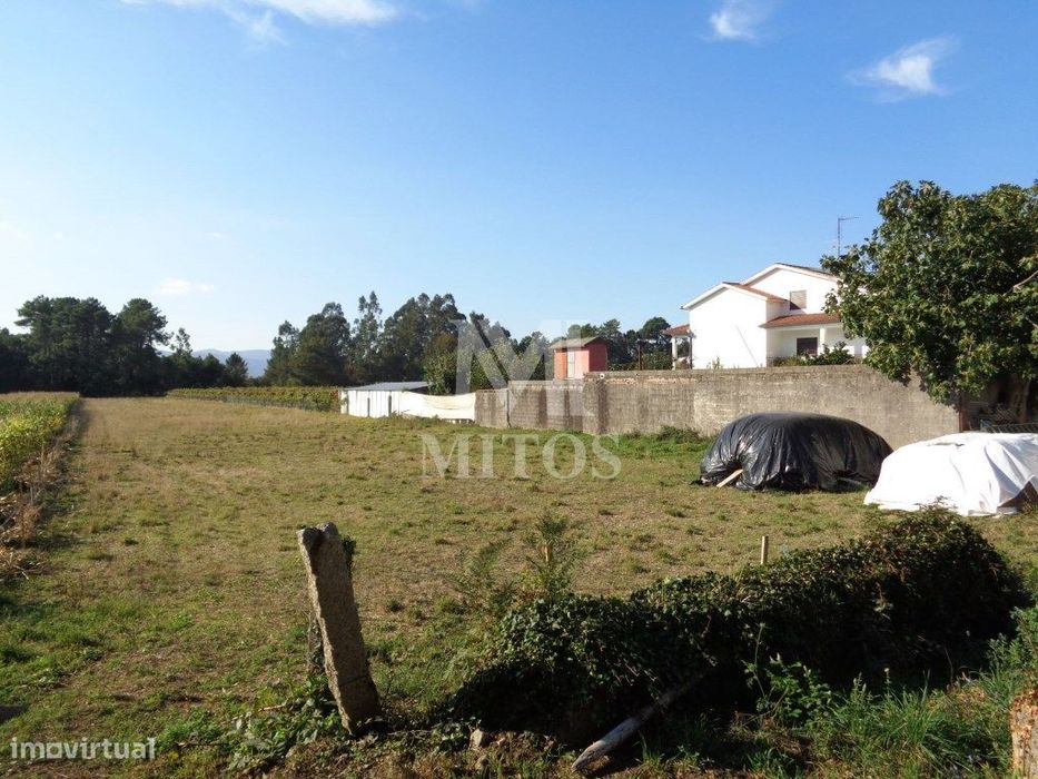 Terreno p/ Construção - Cornes