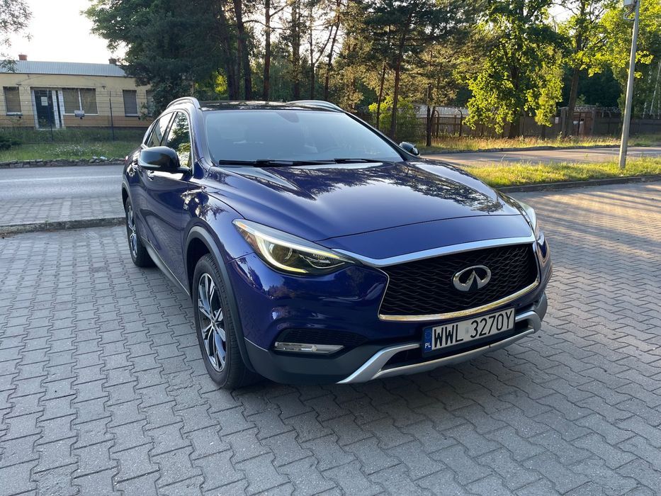 Infiniti QX30
