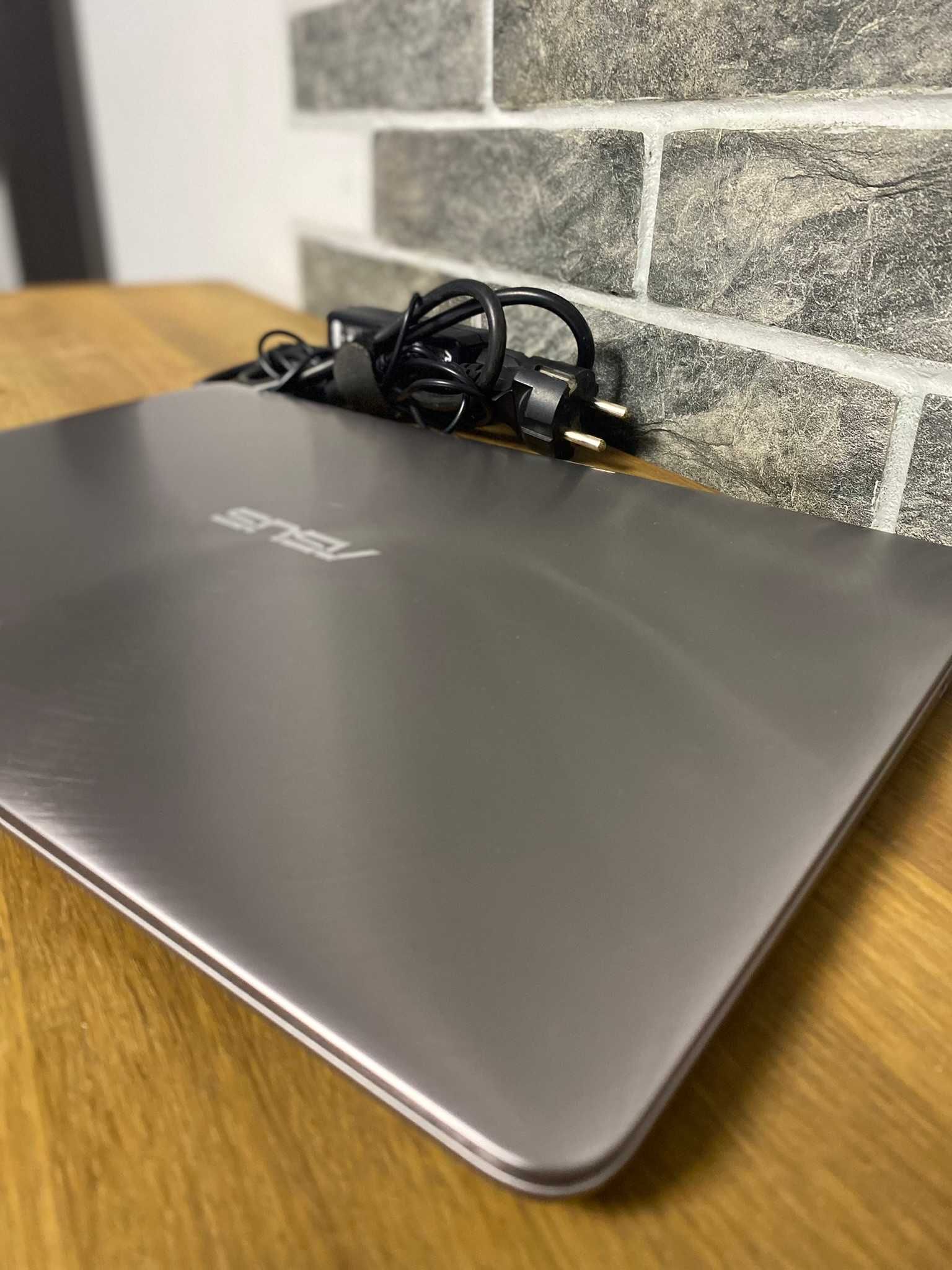 Ноутбук ASUS ZenBook UX330UAK 13,3"