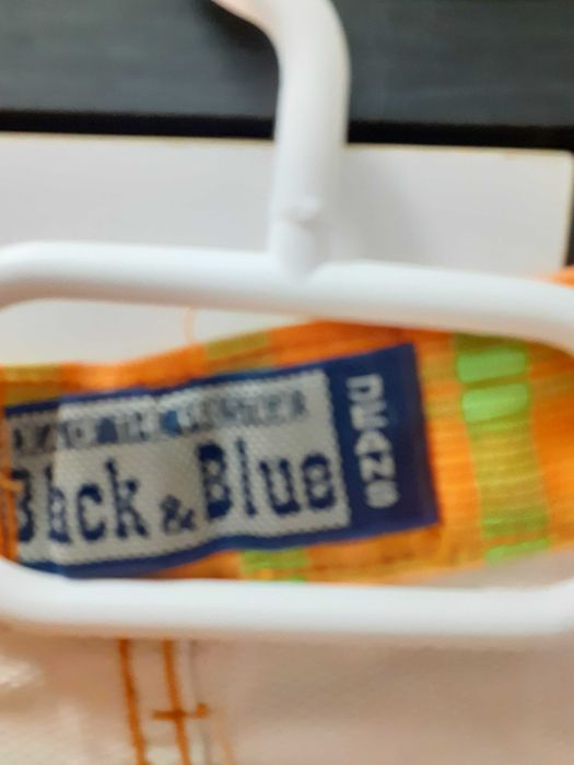 Dwie spódnice. Włoskie. Jak nowe.