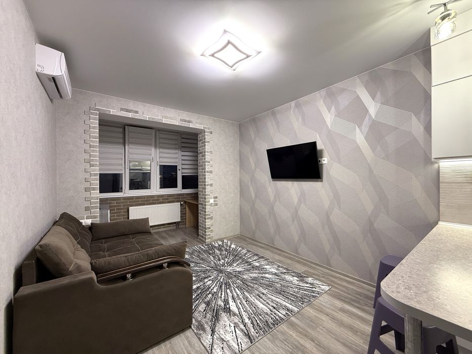 Оренда квартири біля метро Дорогожичі, 29 м², вул. Петропавлівська 50Б