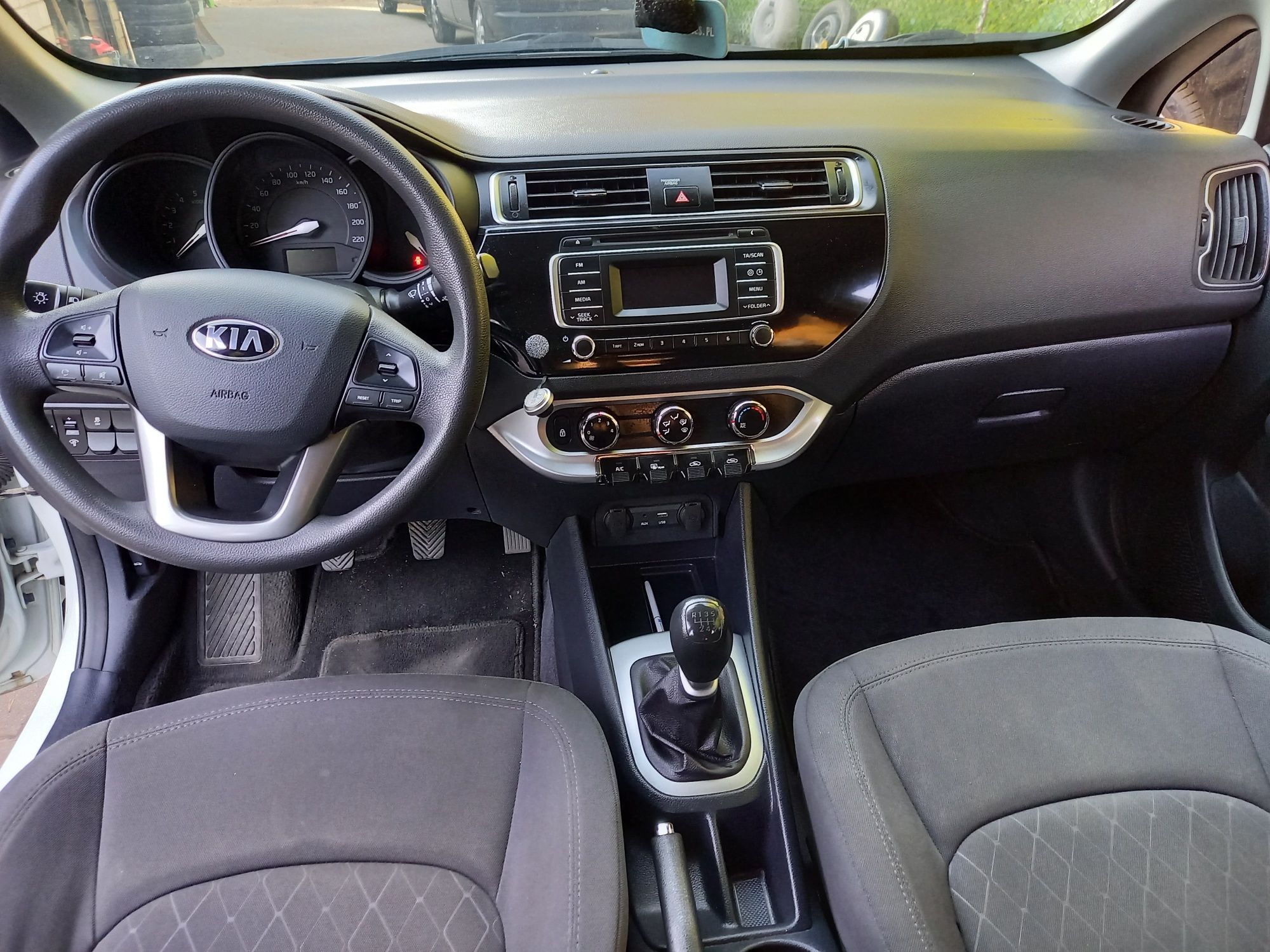 Kia Rio 1.1 diesel. Klimatyzacja. elektryka