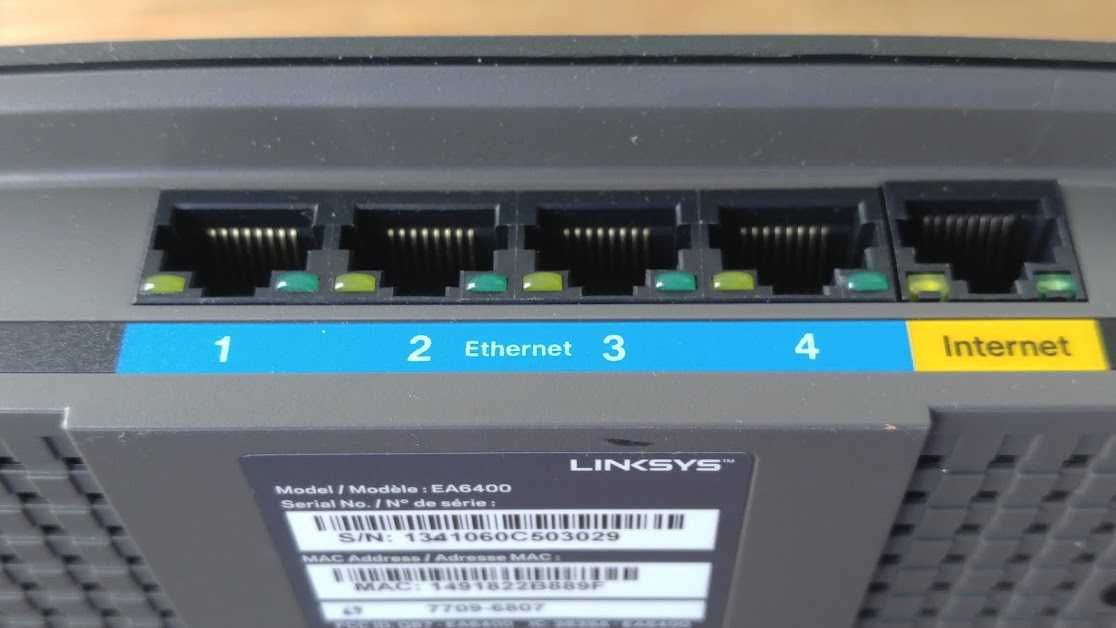 Гигабитный двухдиапазонный Wi-Fi роутер Linksys EA6400 (США)