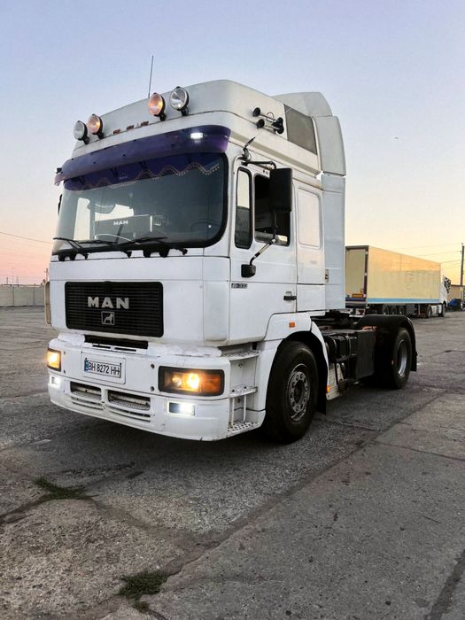 Тягач MAN 19.460 1997