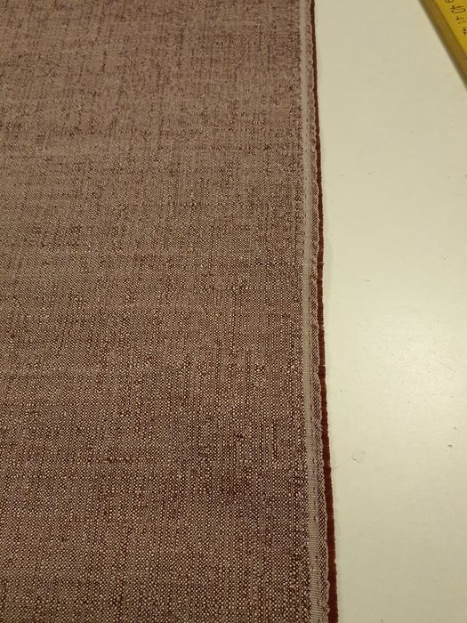 Tkanina obrusowo-zasłonowa szer.140 cm.