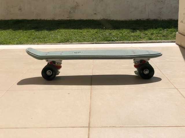 Skate Cruseir Semi Novo