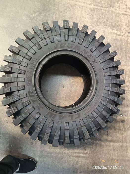 Всесезонні шини Journey CLAW XTR WN02 35.00/12.5 R16 120K PR8