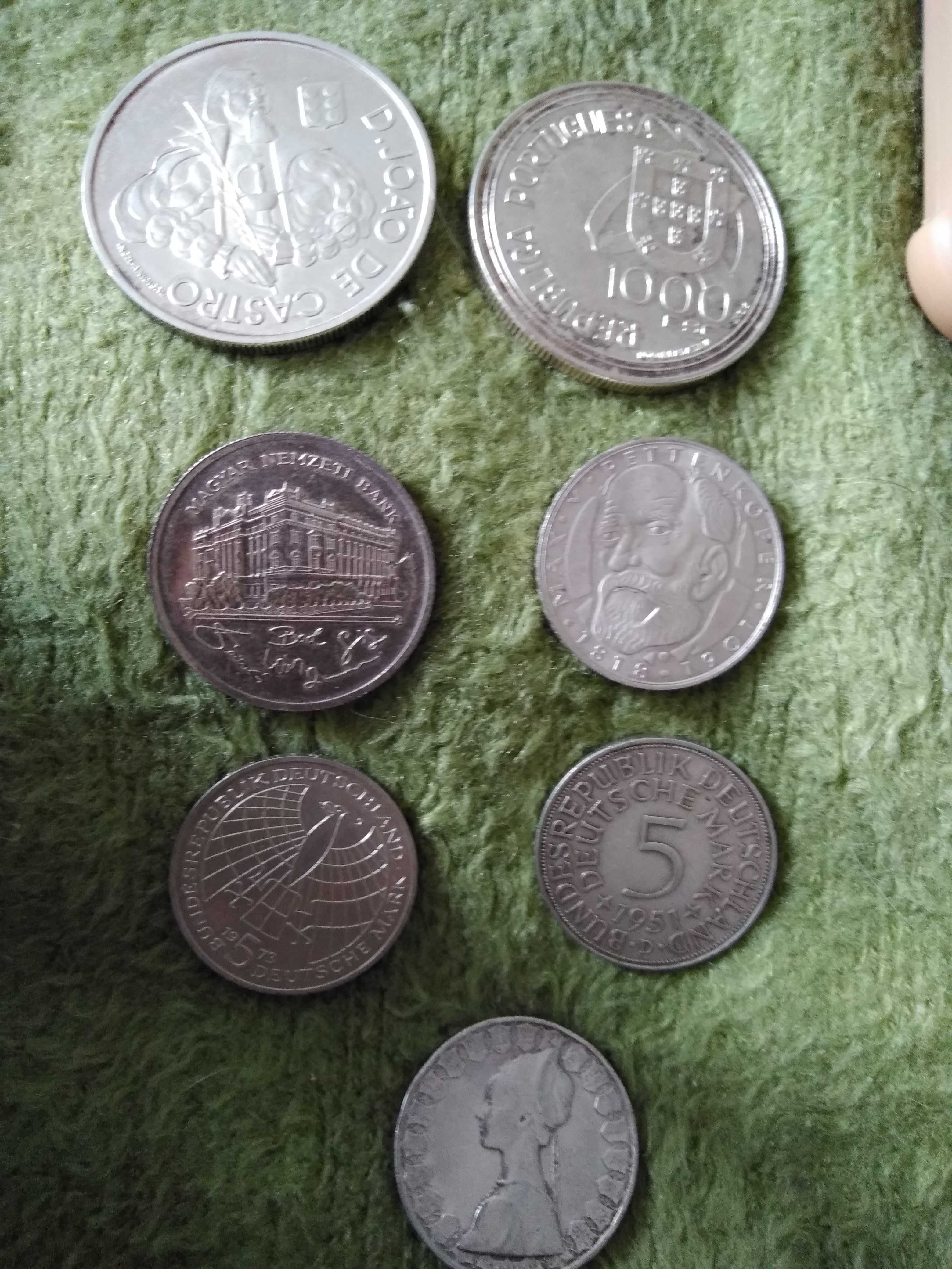 Монеты серебренные