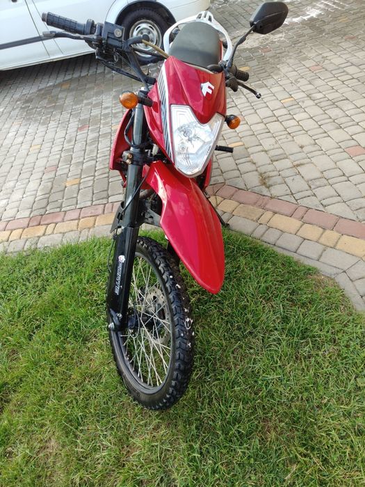 Продам мотоцикл крос ендуро байк мопед гірський 200 доставка обмін