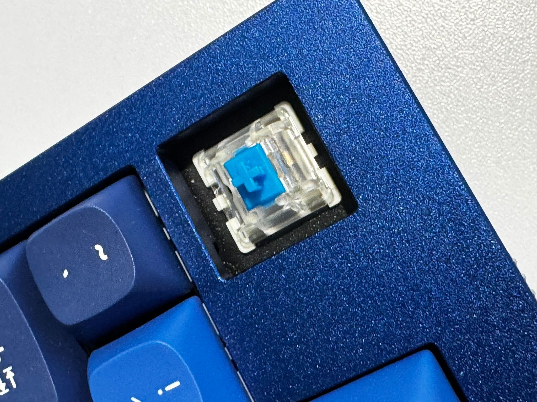 Клавиатура Keychron Q5 100 Key QMK (Blue) Q5O2