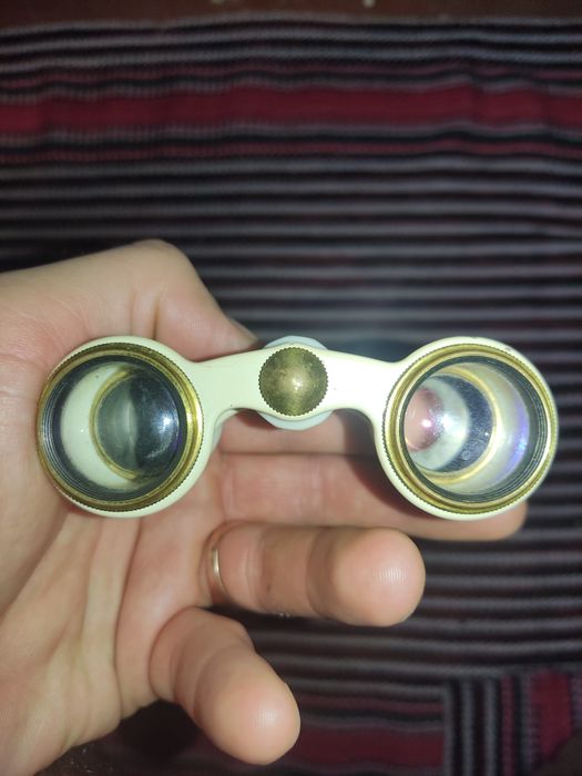 Продам театральный бинокль