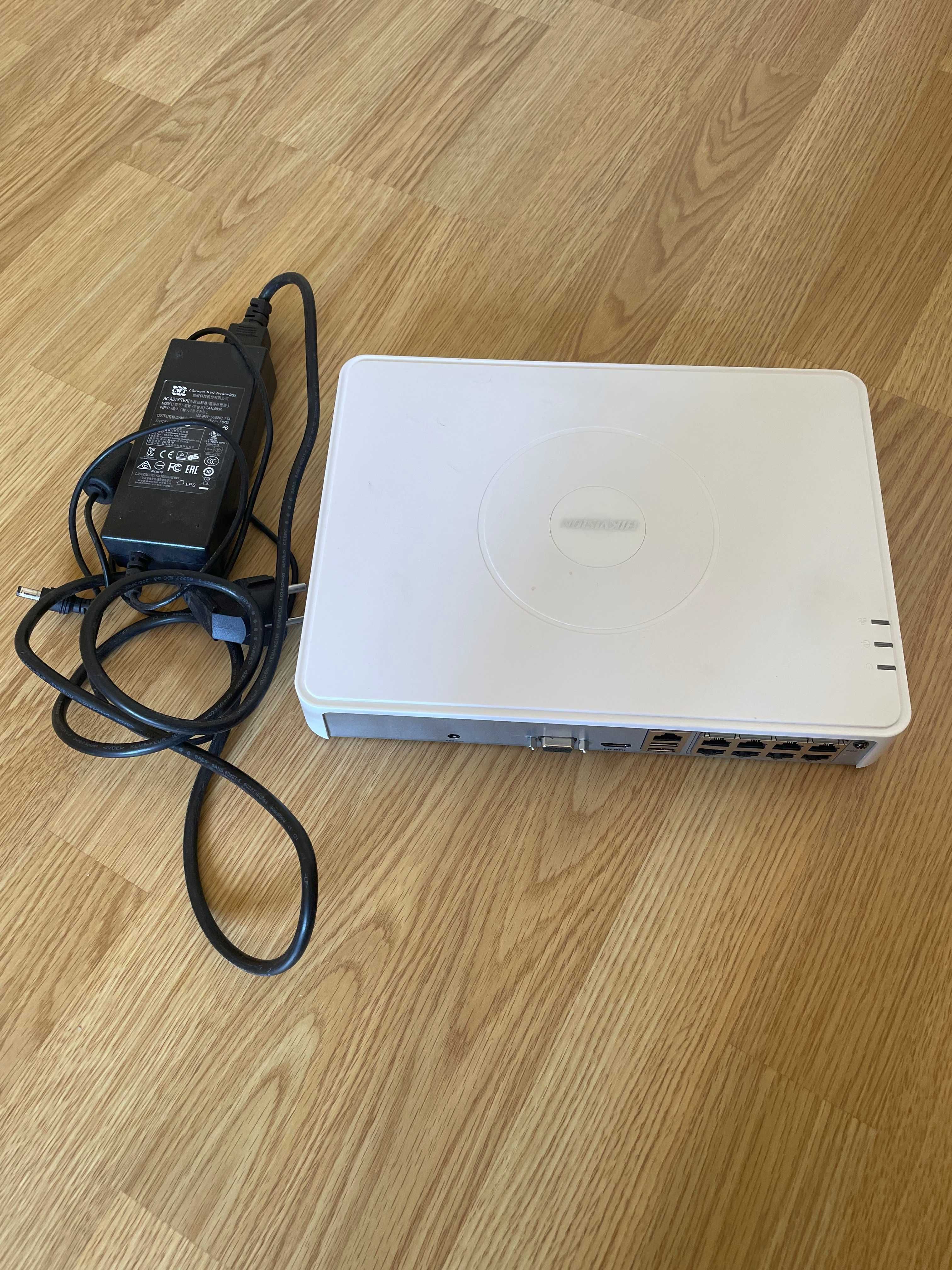 Комплект видеонаблюдения рег Hikvision DS-7108NI-Q1/8P плюс 8 камер