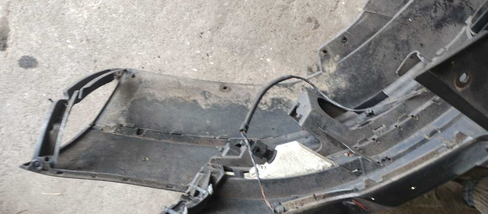 Kompletny Zderzak Przedni Vw Passat B6 Kod:LK7X