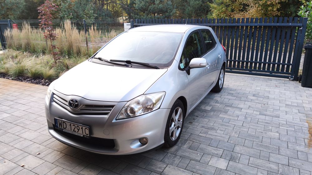 Toyota auris 1.4 polski salon