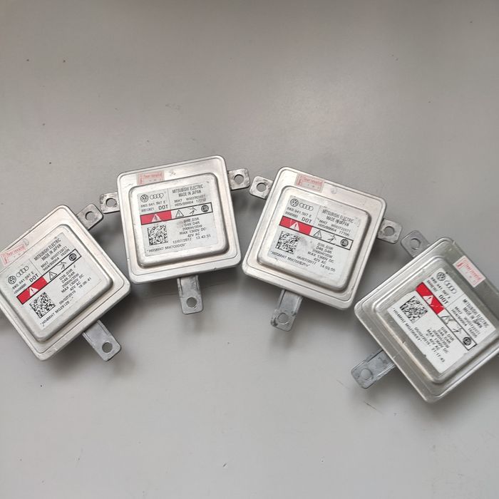 Блок розпалу  ксенон 8K0.941.597E