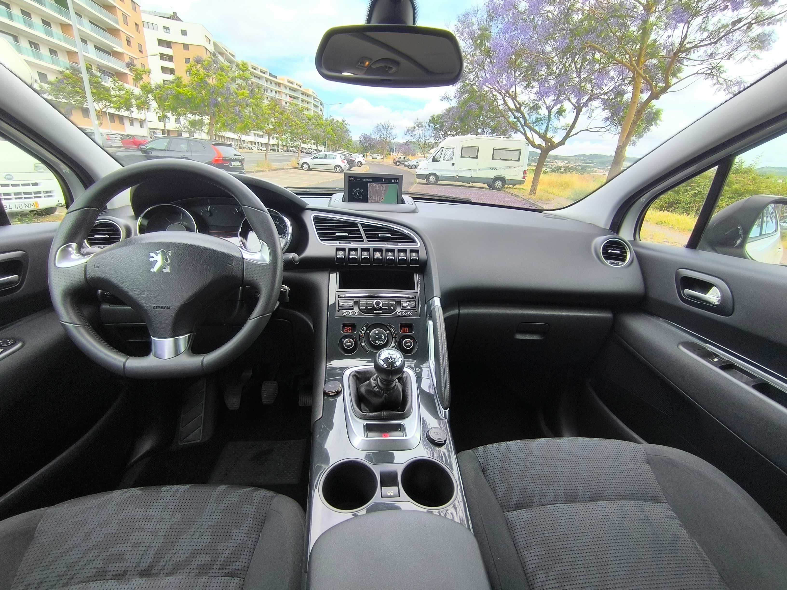 Peugeot 3008 Allure 1.6 HDI 2013 • Nacional • GPS • Teto Panorâmico