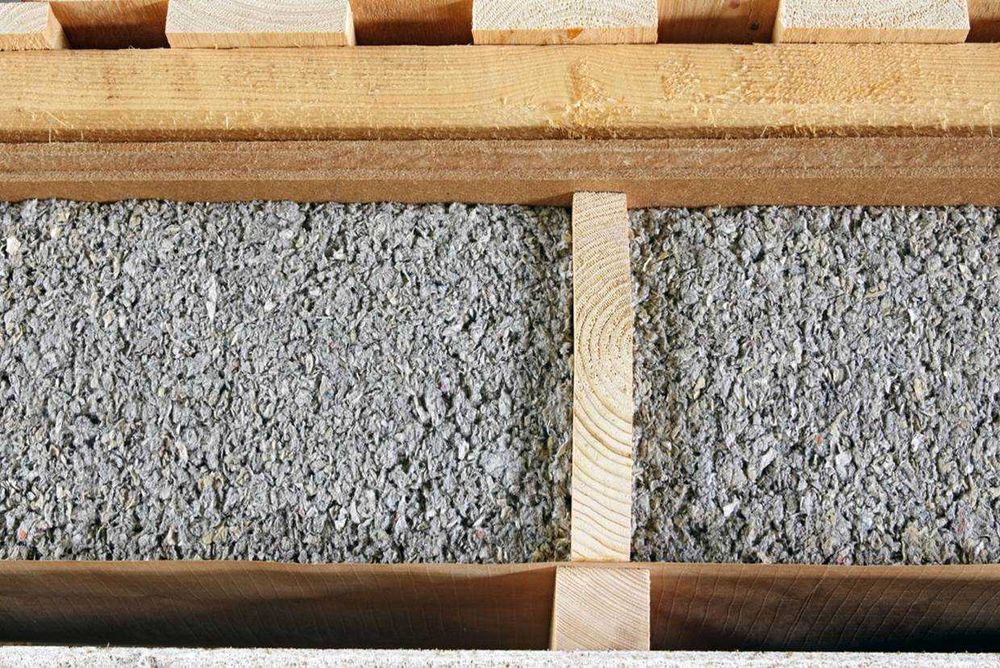 Celuloza do izolacji, wełna celulozowa do wdmuchiwania - Ekovilla