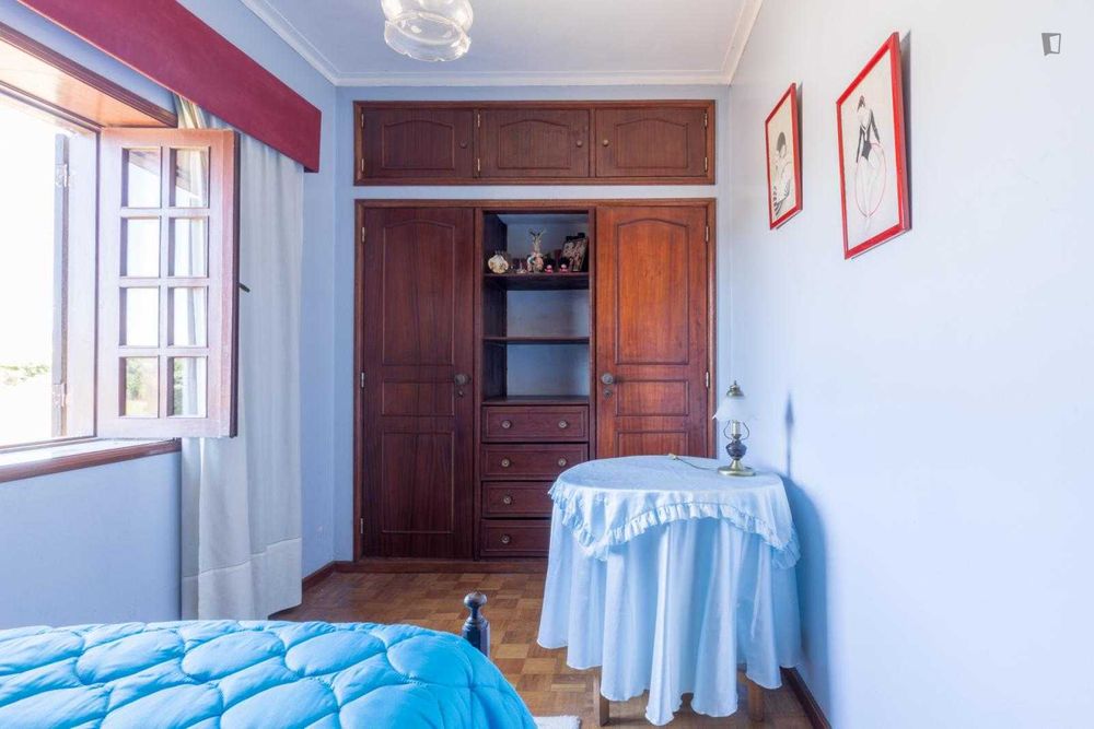 Alugo quarto  individual em S.Cosme Gondomar