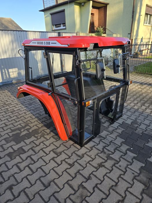 Kabina C360 Kabina C 360 Maska c360 Kabina ciągnikowa c360 Nowa kabina