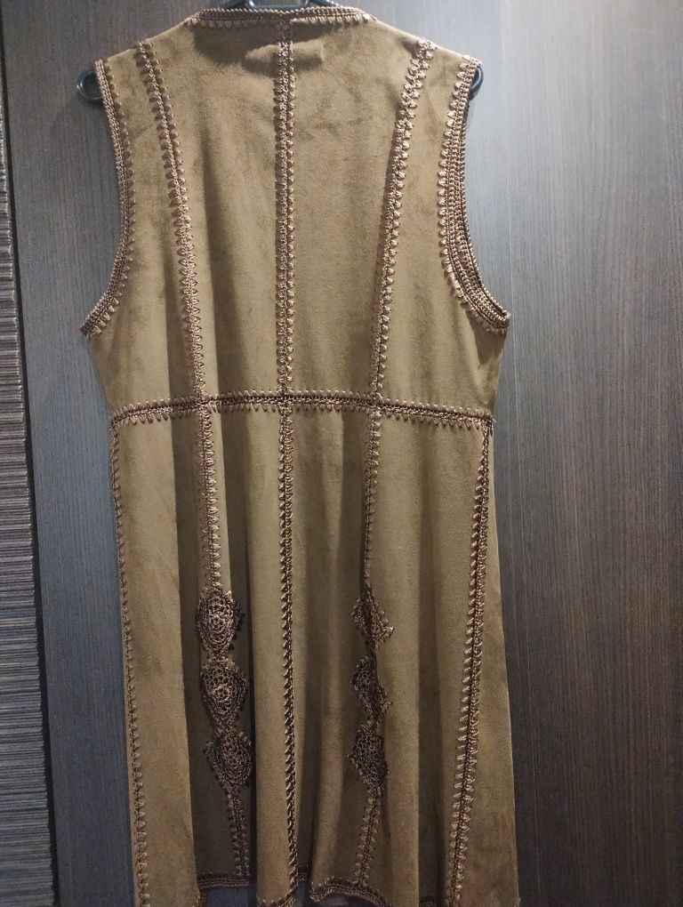 Kamizelka zamszowa damska Zara, roz. M