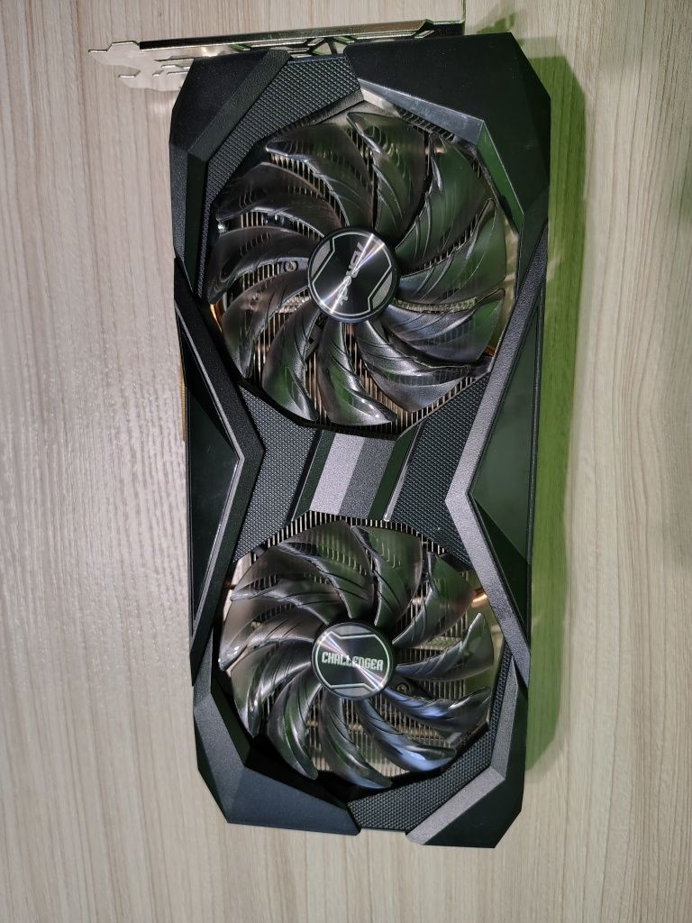 Karta graficzna ASRock Radeon RX 6600 Challenger D 8GB GDDR6