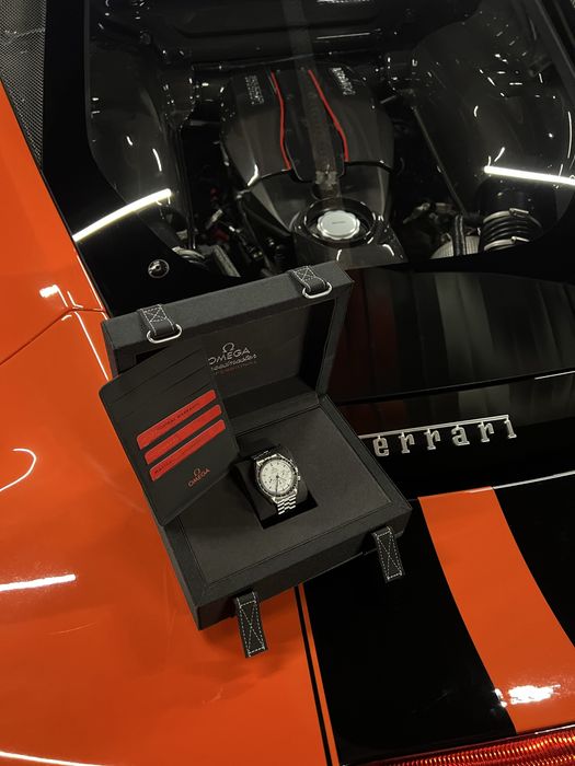 Omega Speedmaster Moonwatch Professional “White Dial”