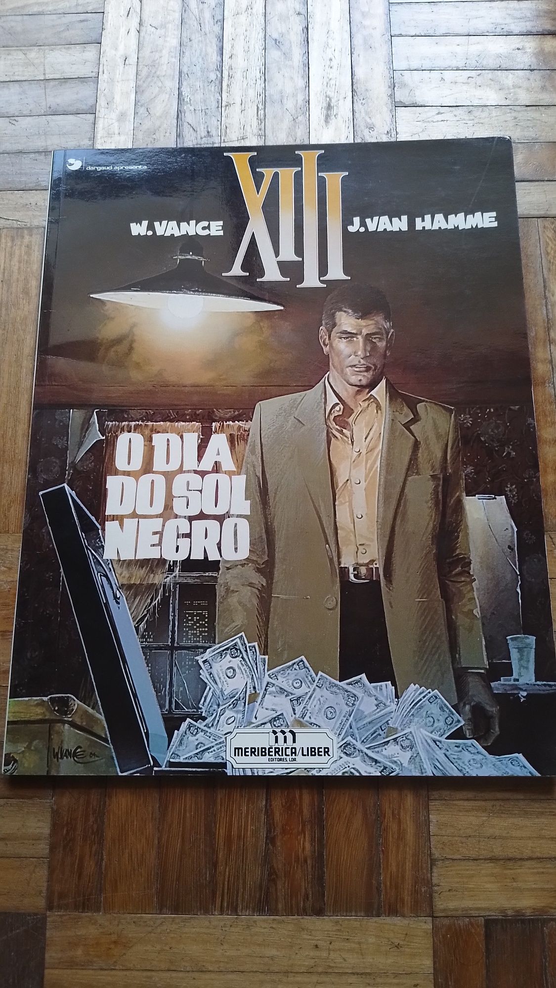 LIVRO O Dia do Sol Negro (Série XIII)