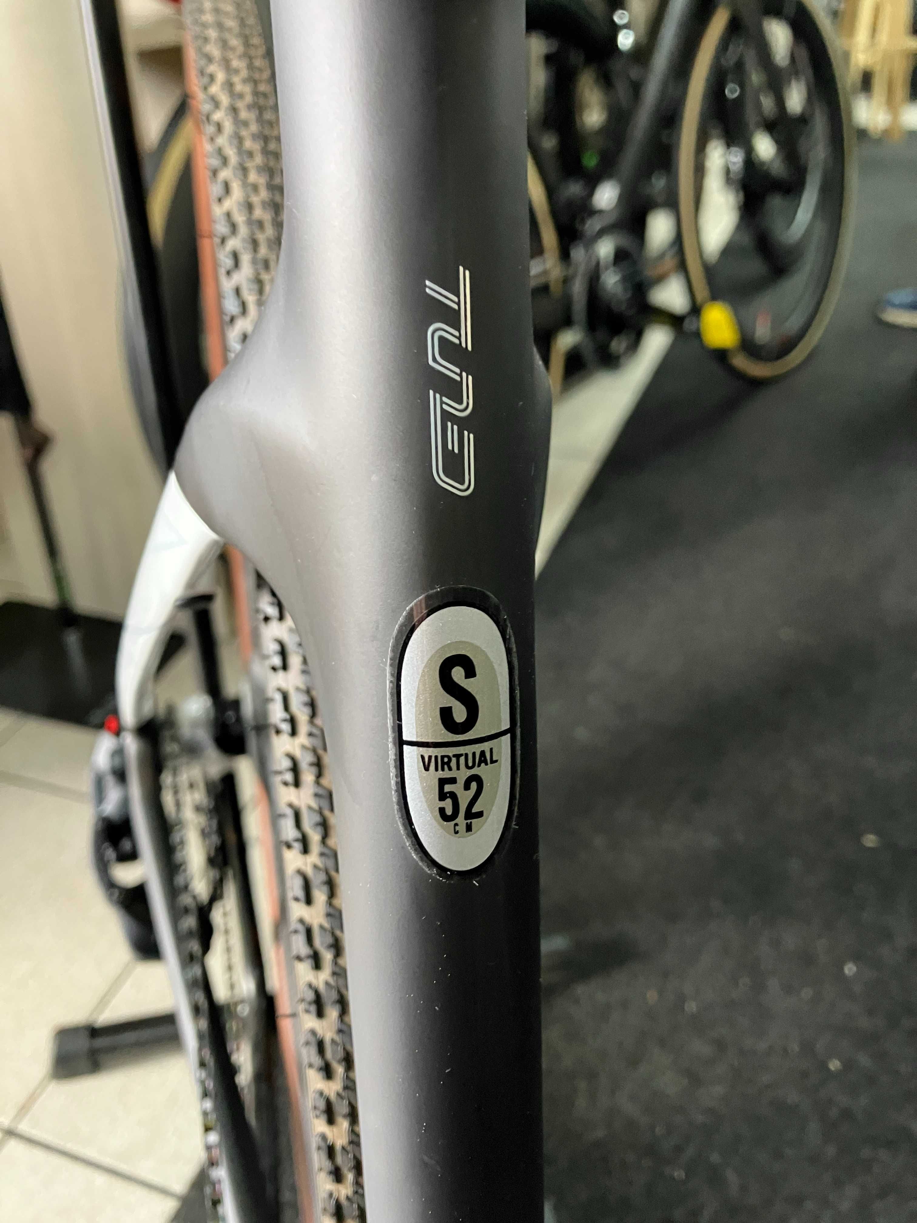 SCOTT ADDICT GRAVEL TUNED