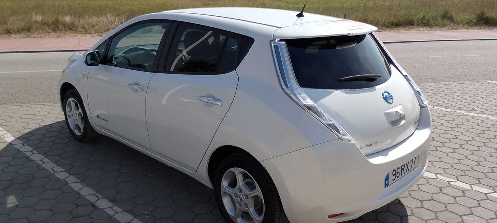 Nissan Leaf 30Kw versão connecta