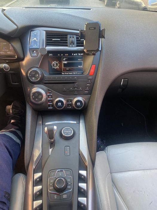 Vendo ou troco DS5 2.0 Hybrid com 200cv