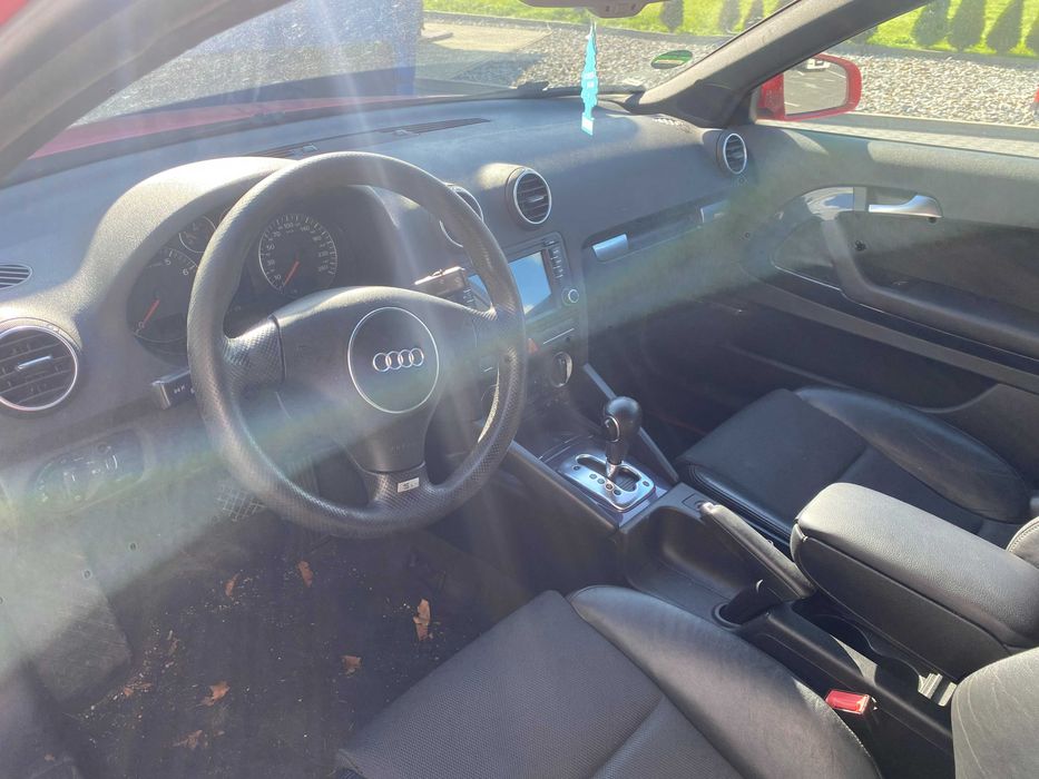 Silniczek wycieraczki tył Audi A3 8P    a4 a6