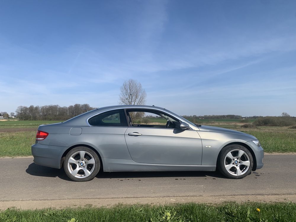 Bmw 325i 3.0 n53 e92 231km 2007r