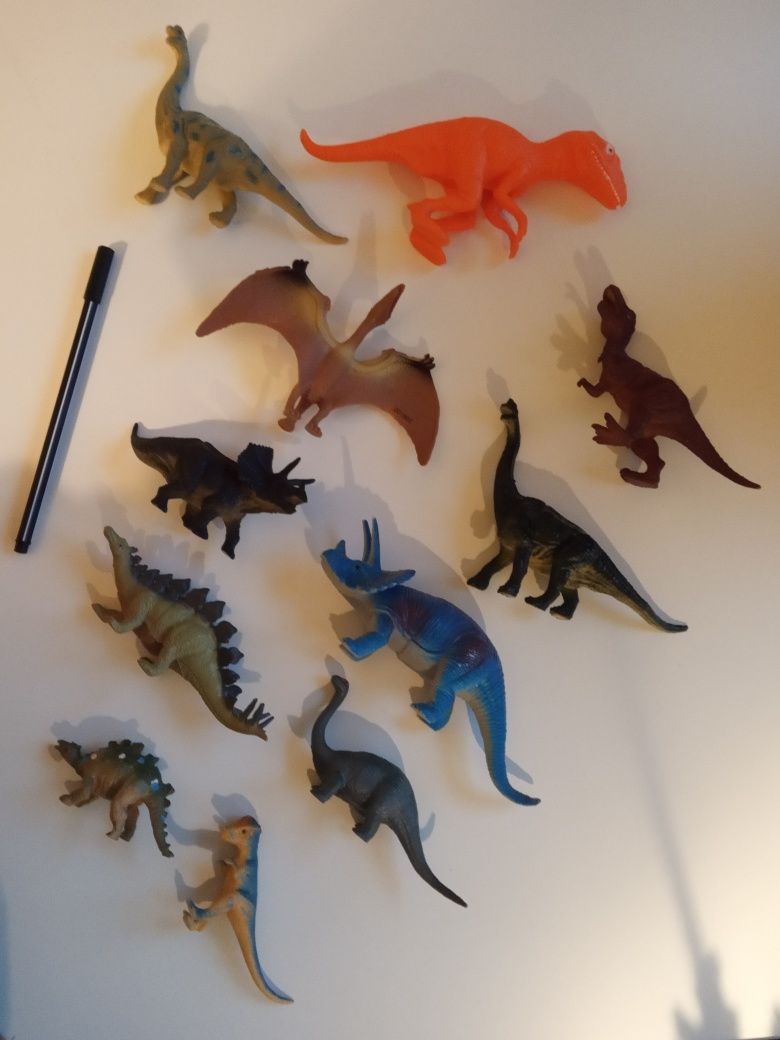 Dinozaury figurki zabawki kolekcja